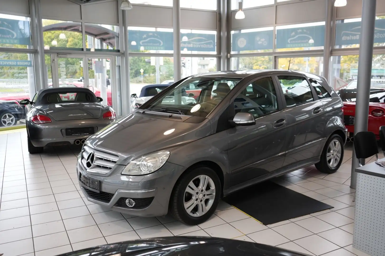 Mercedes-Benz B 200 B -Klasse B 200 Gris - 2