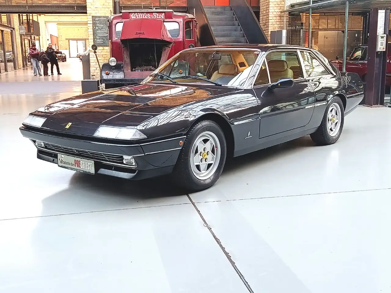 Ferrari 412 i - Schweizer Modell mit 5Gang-Schaltgetriebe, foto 12