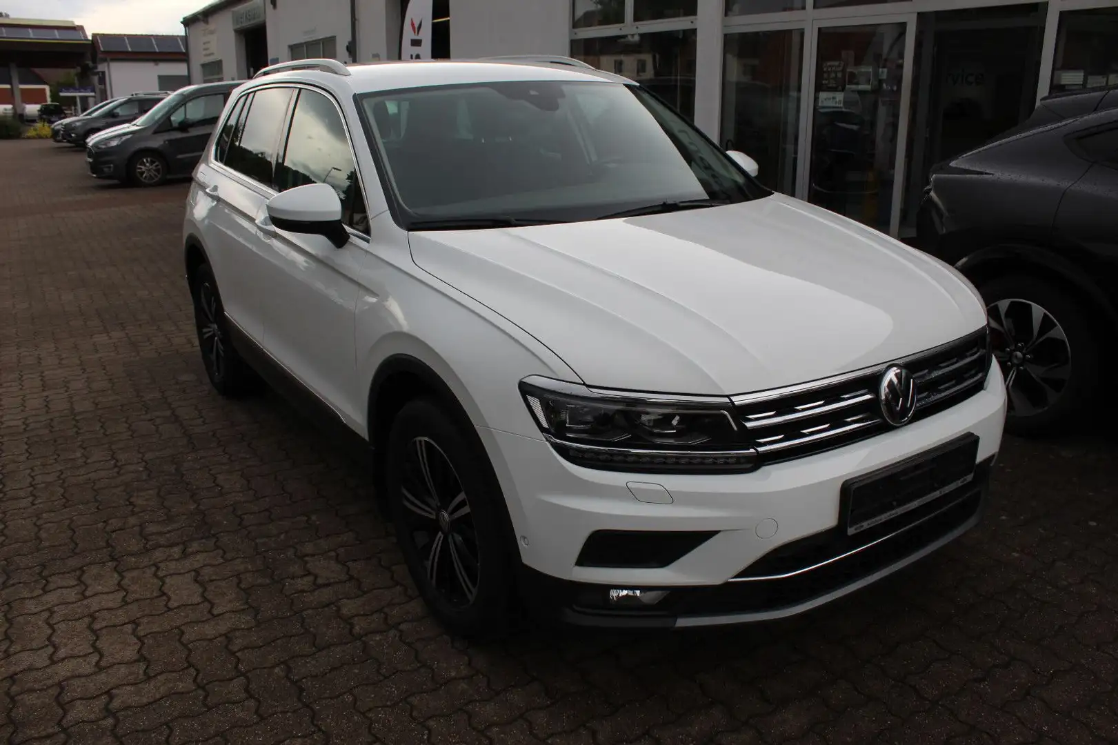 Volkswagen Tiguan Highline Automatik 4Motion Standheizung Bianco - 2