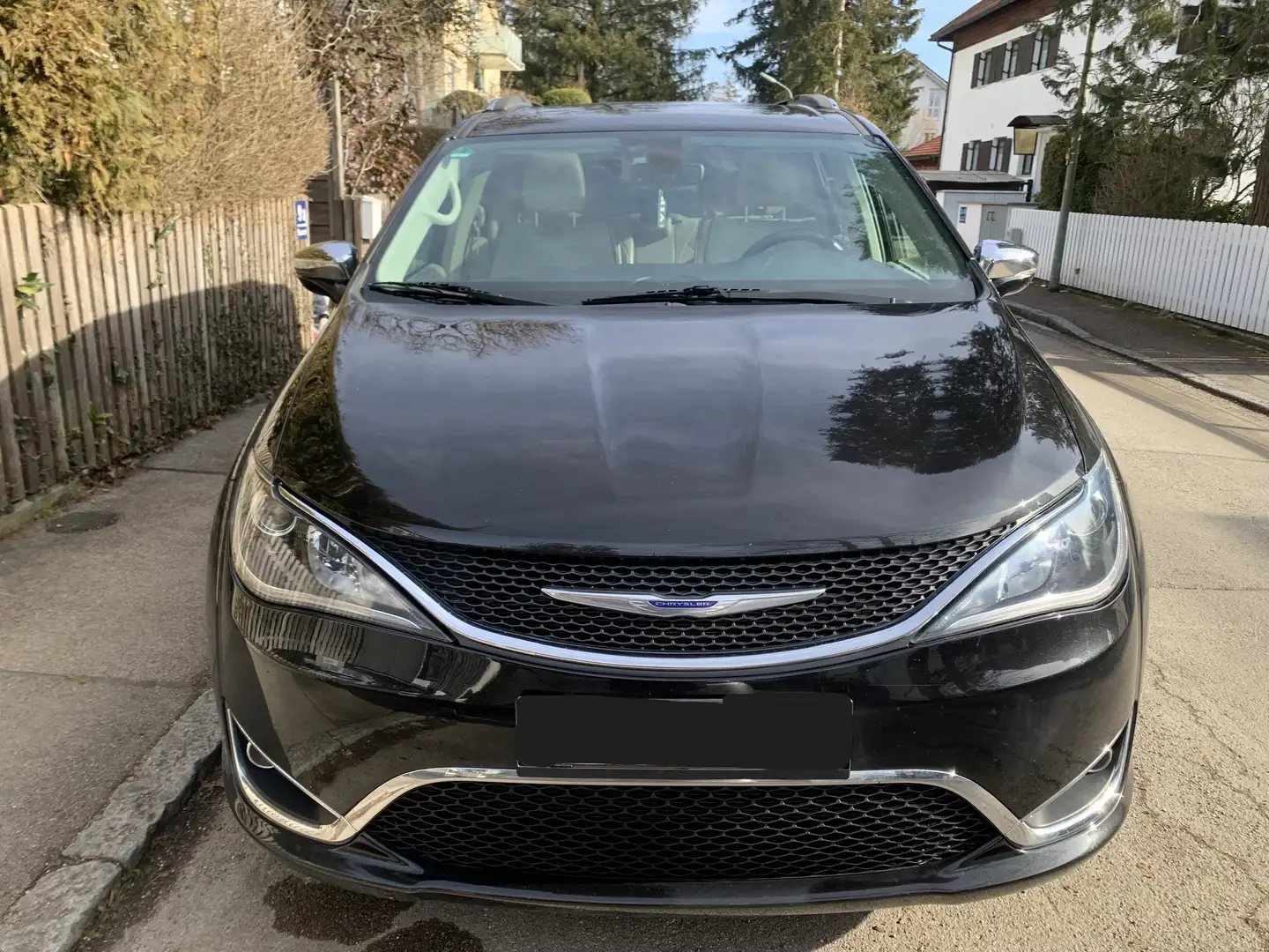 Chrysler Pacifica Limited Negro - 1