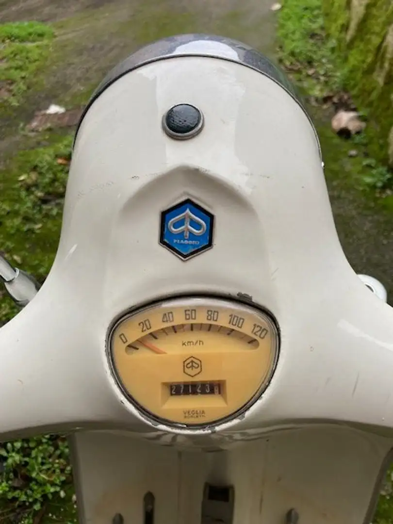 Vespa 125 GTR Alb - 1