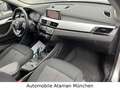BMW X1 xDrive 20 d Advantage Steptronic / Navi / LED Plateado - thumbnail 10