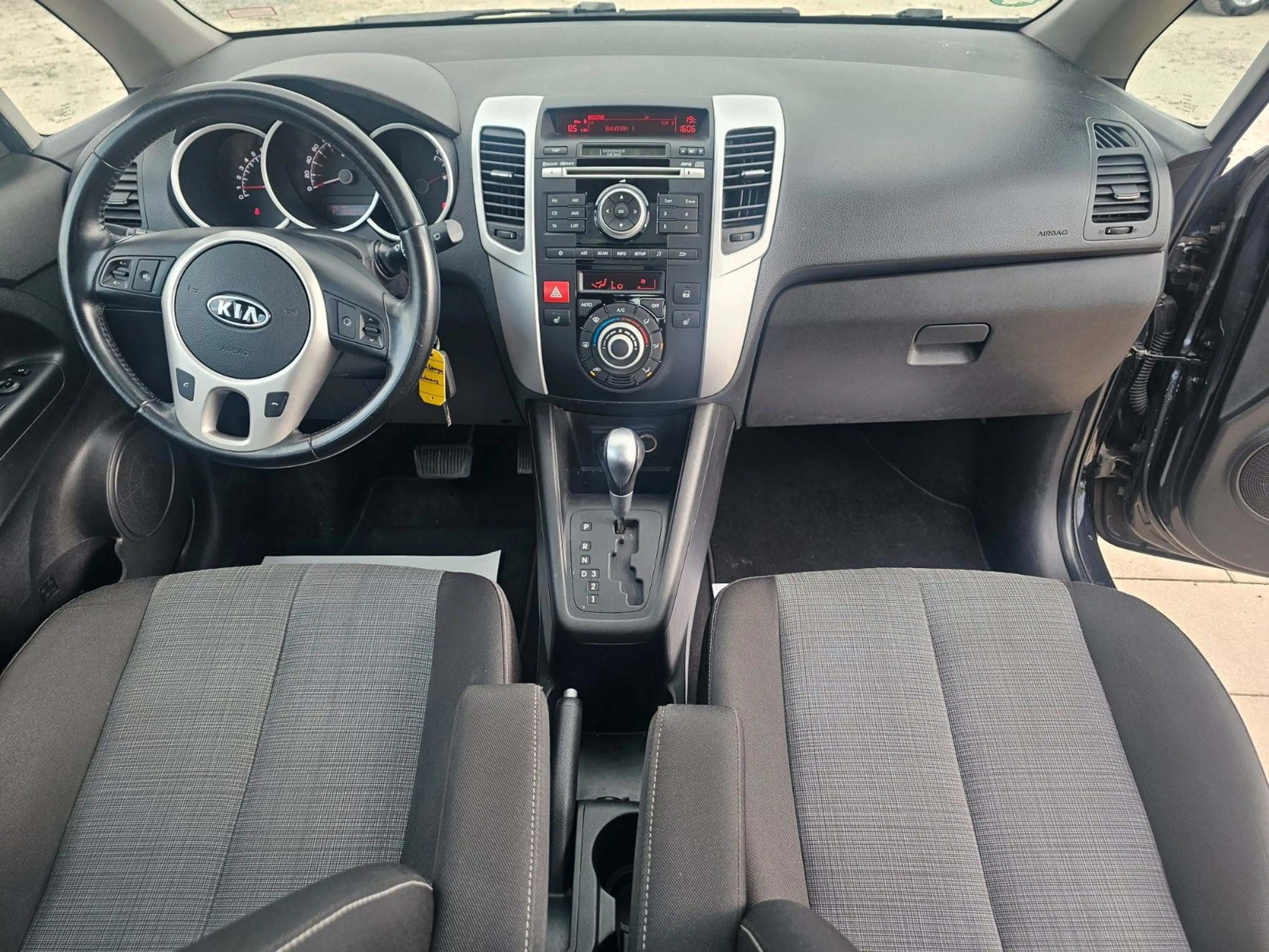Kia Venga Spirit Klima — photo 9