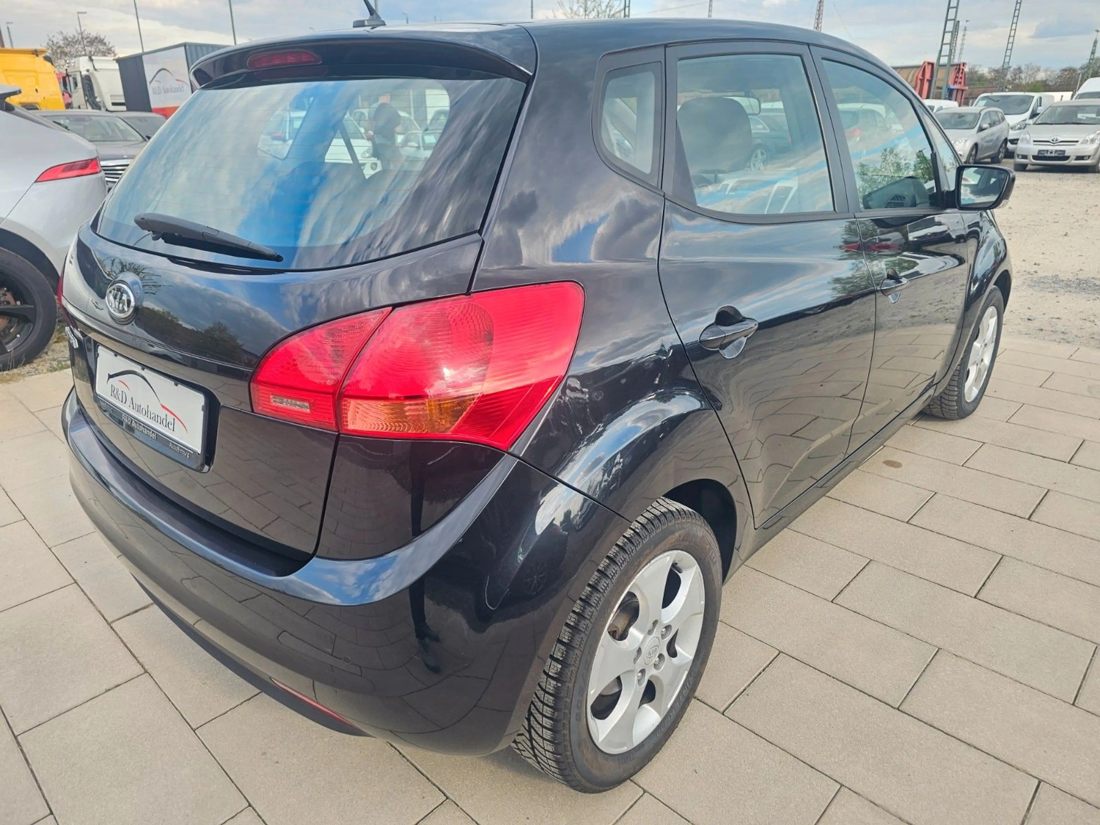 Kia Venga Spirit Klima — photo 5