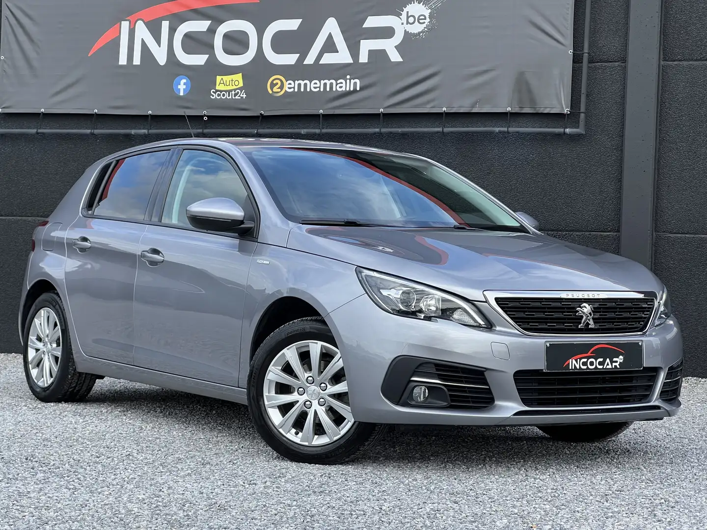Peugeot 308 1.2 PureTech Style * 1er PROPRIETAIRE / GARANTIE * Grijs - 1
