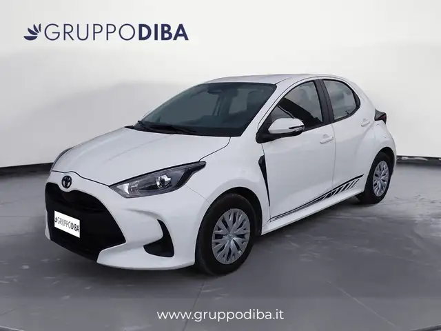 Toyota Yaris IV 2020 1.5h Active