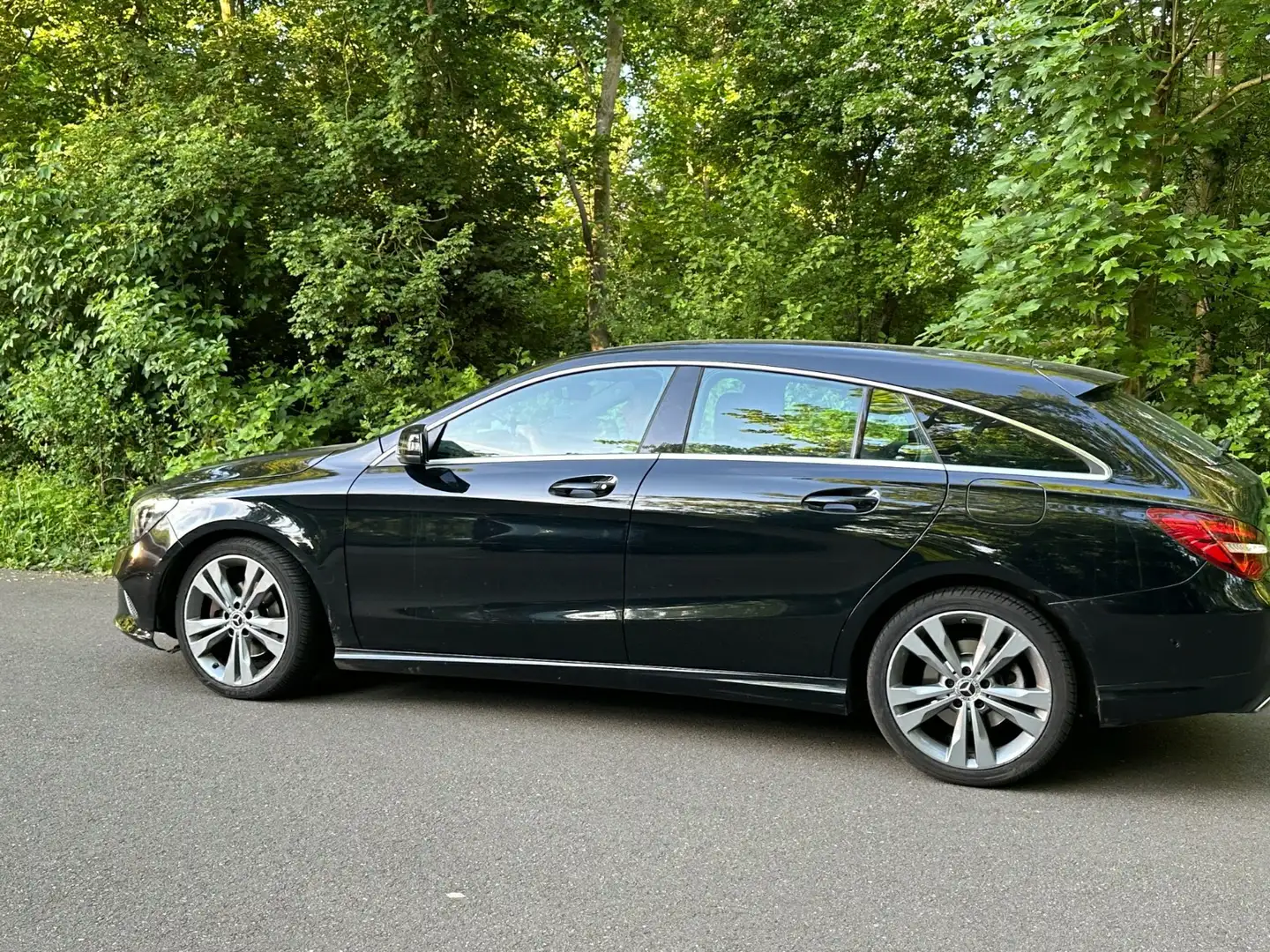 Mercedes-Benz CLA 180 - 2