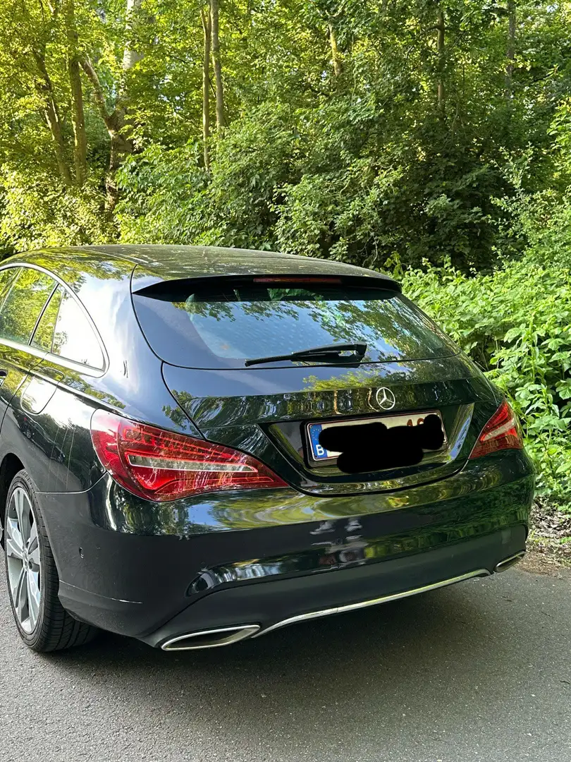 Mercedes-Benz CLA 180 - 1