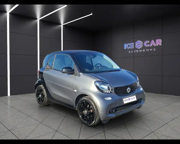 Smart Fortwo view 3