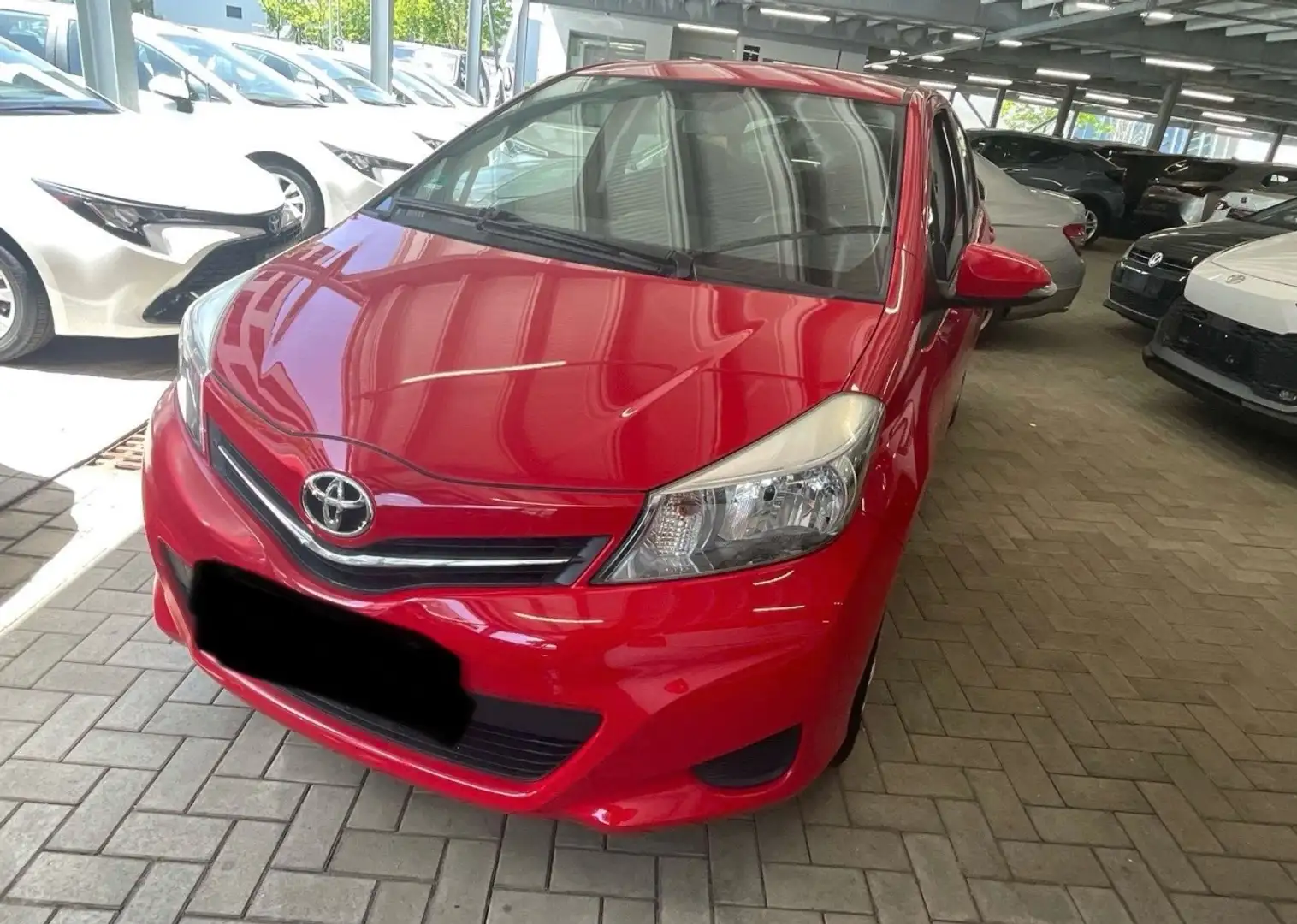 Toyota Yaris 1.0 VVT-i Life*43TKM* Rouge - 1