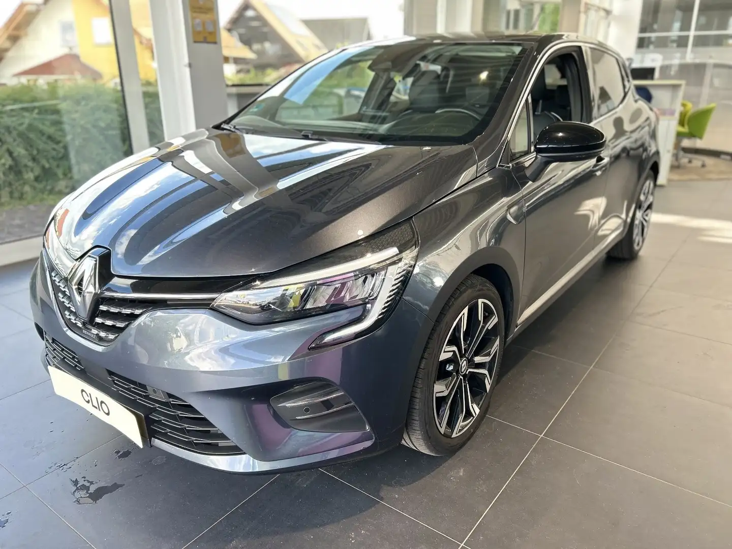 Renault Clio Intens TCe 90 Grau - 1