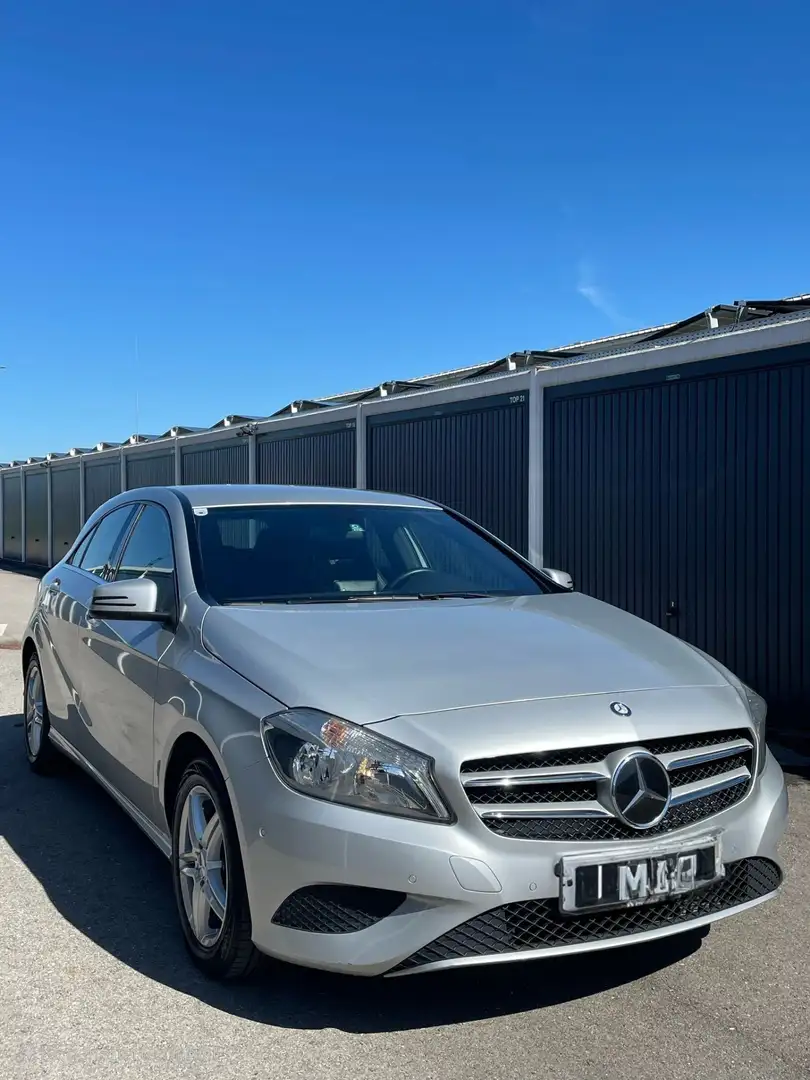 Mercedes-Benz A 180 - 1