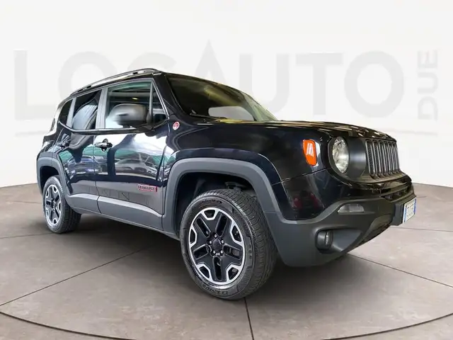 Jeep Renegade view 2