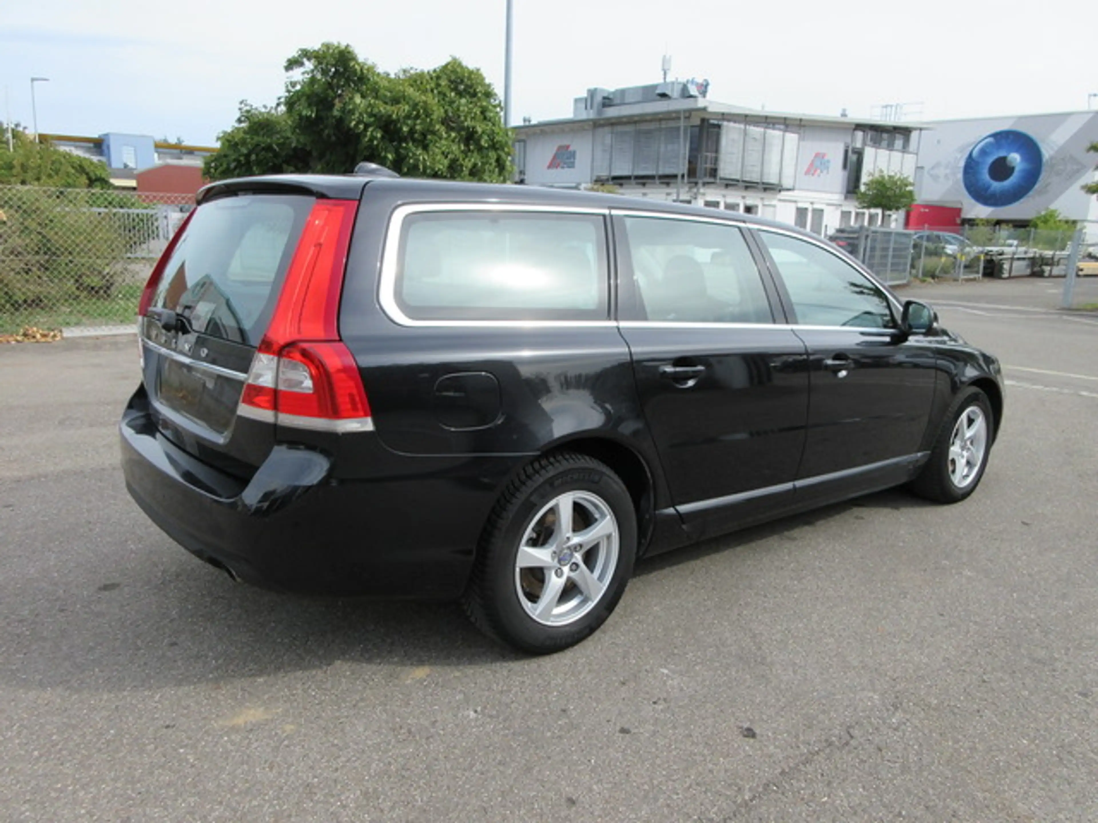 Volvo V70 2.0 TDI — photo 3