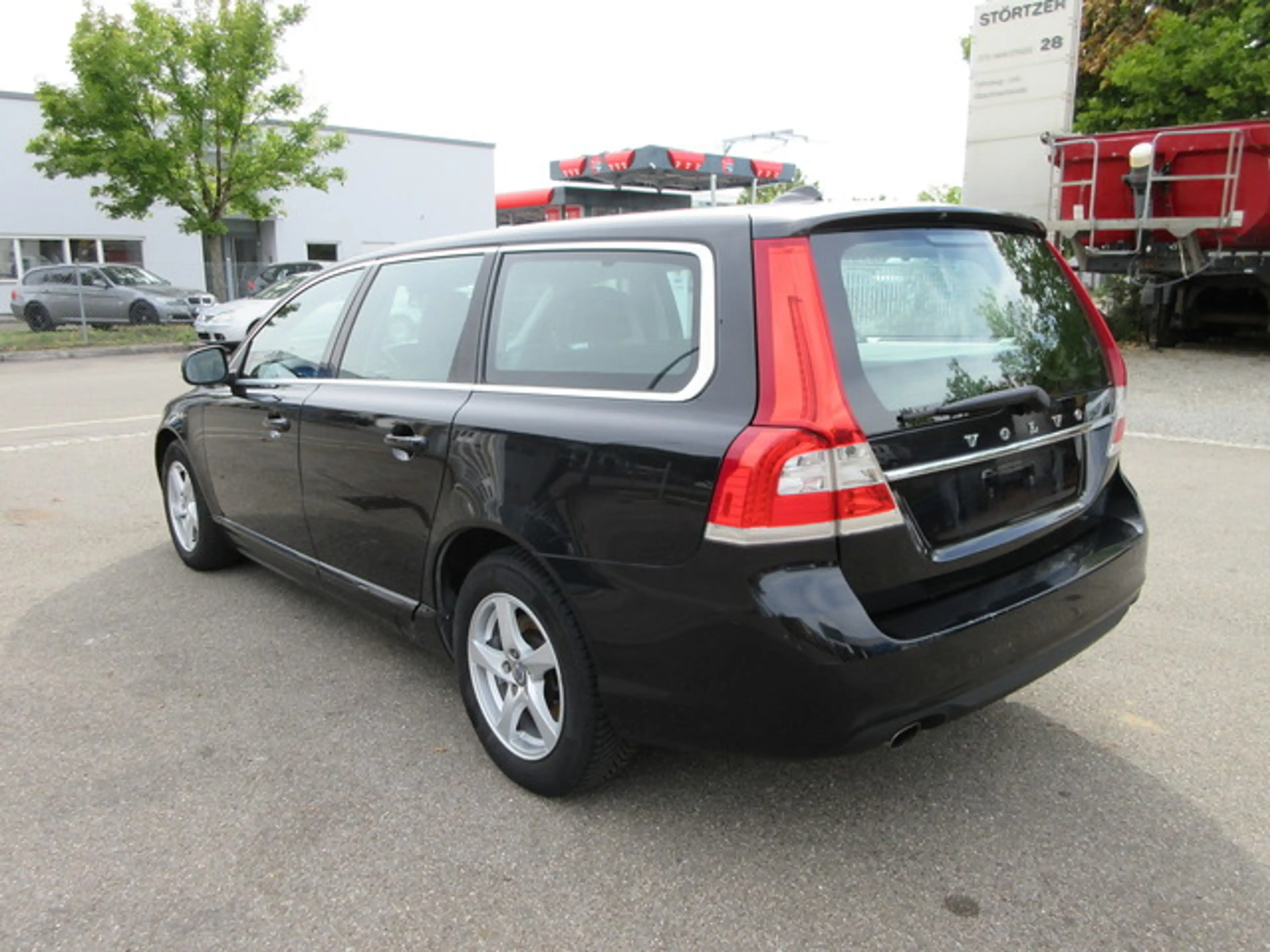 Volvo V70 2.0 TDI — photo 4