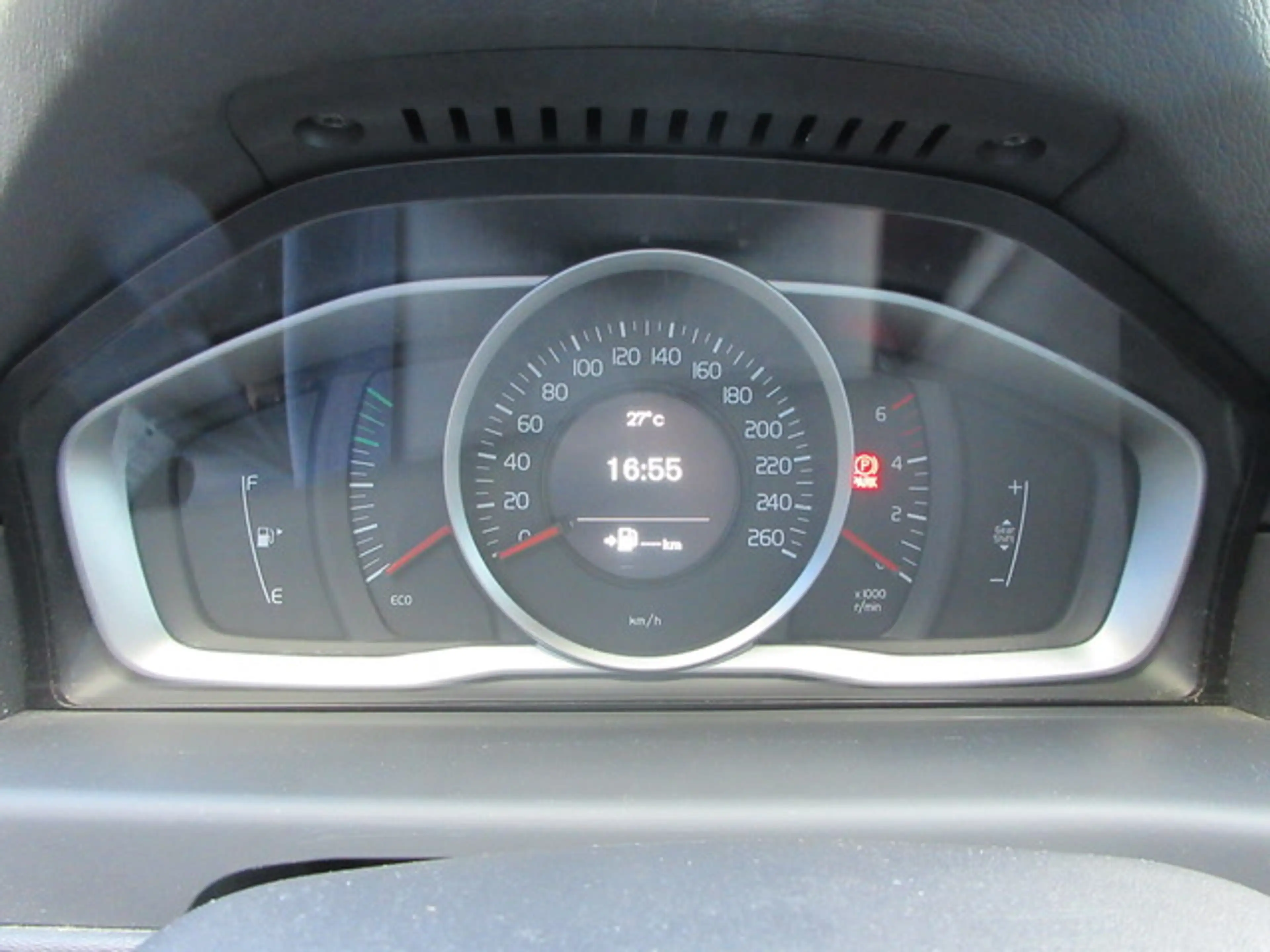 Volvo V70 2.0 TDI — photo 12