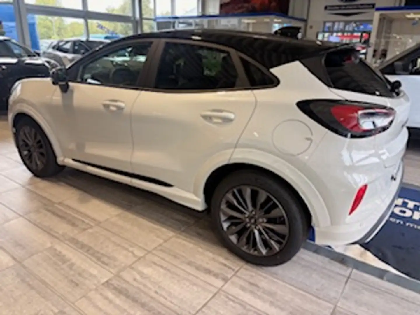 Ford Puma 1.0 EcoBoost Hybrid Sound Edition (J2K) Weiß - 2