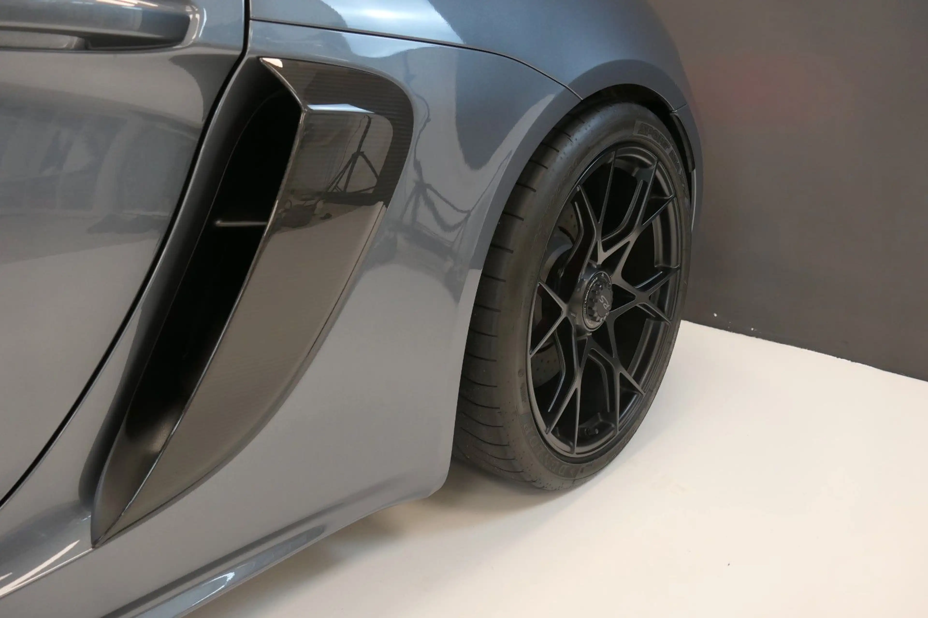 Porsche Boxster Spyder RS Weissach NEUWAGENZUSTAND — photo 14