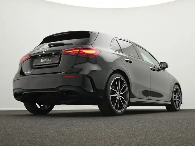 Mercedes-Benz A Class view 11