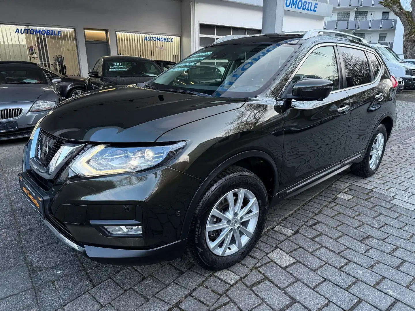 Nissan X-Trail Tekna 4x4,2.0 dci,AHK,Pano.,Leder,Kamera Vert - 1