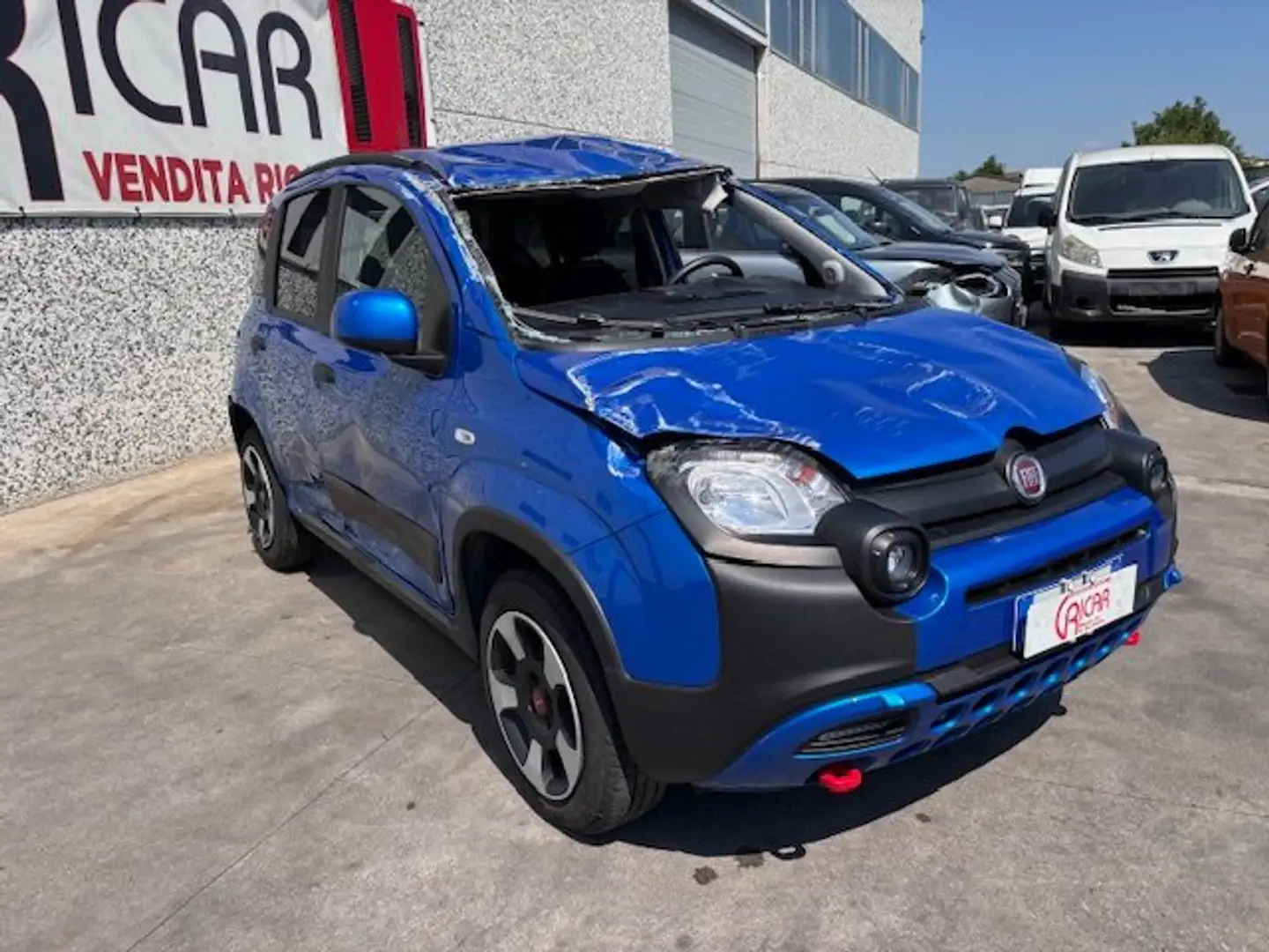 Fiat Panda Panda III Cross 1.0 firefly hybrid Cross s&s 70cv Blu/Azzurro - 1