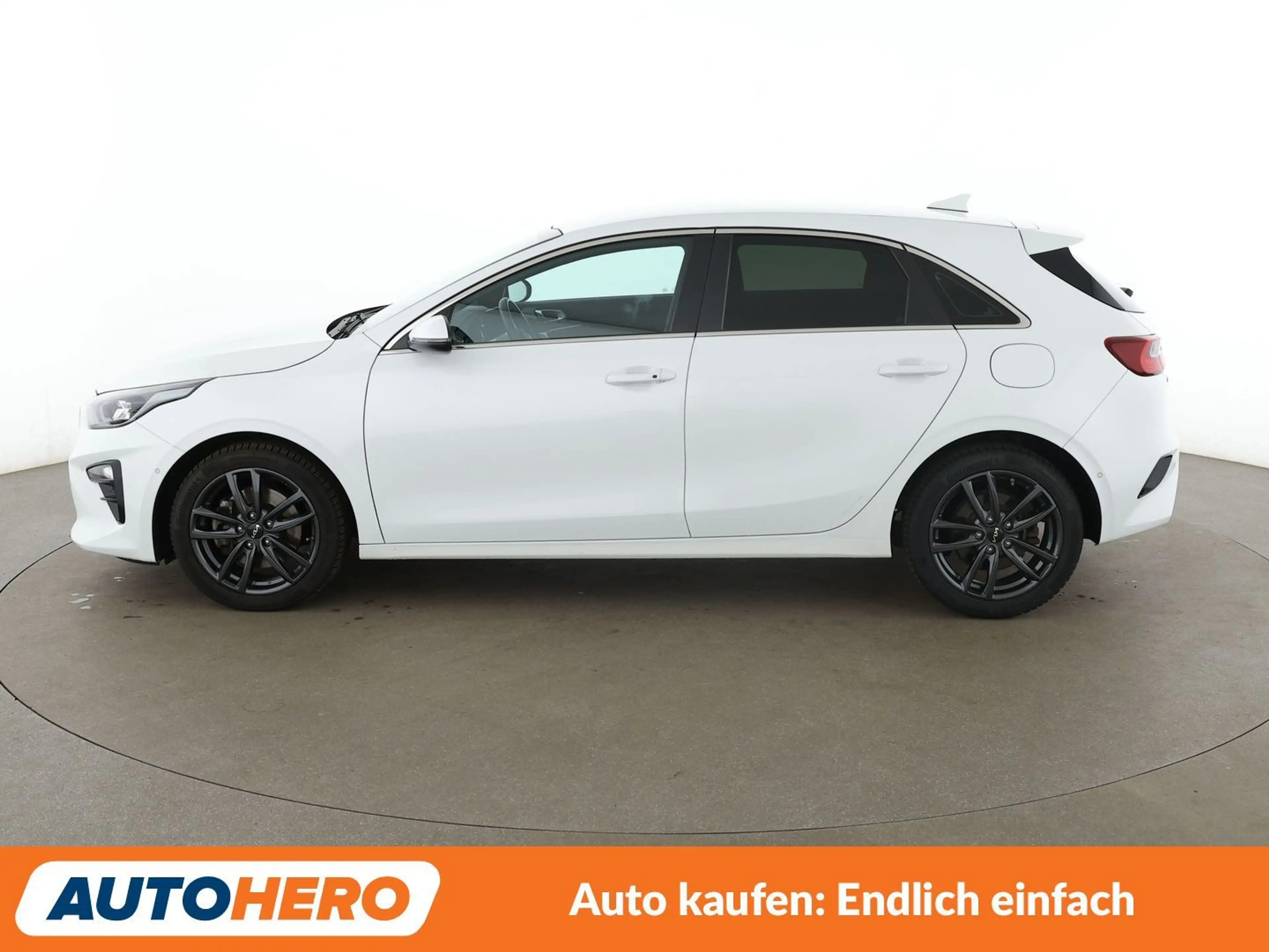 Kia Ceed / cee'd 1.4 TGDI Spirit Aut*NAVI*LED*ACC*CAM*PDC*SHZ* — photo 3