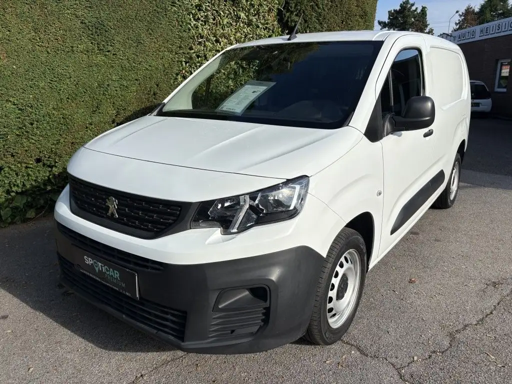 Peugeot Partner 2022 из Европы — купить под ключ