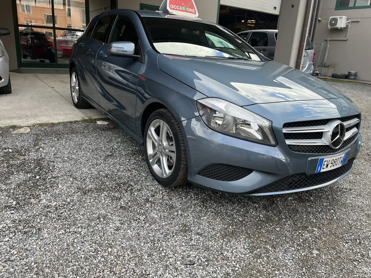 Mercedes-Benz A 180 Classe A - W176 Executive E6 Blu/Azzurro - 2