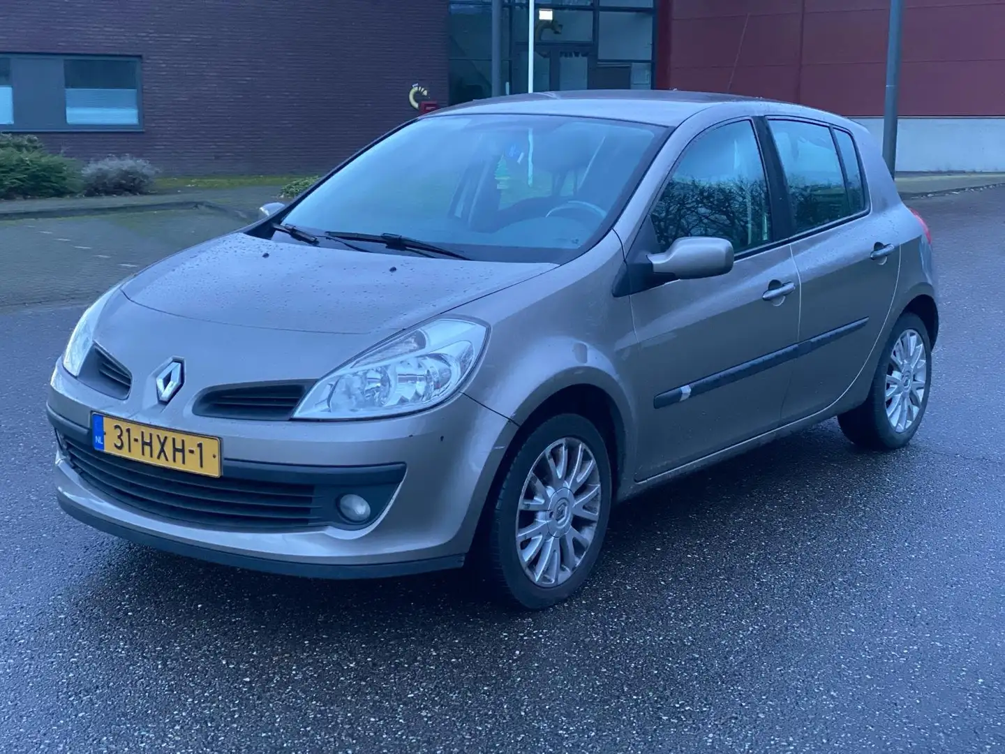 Renault Clio 1.2 TCE Collection - 1
