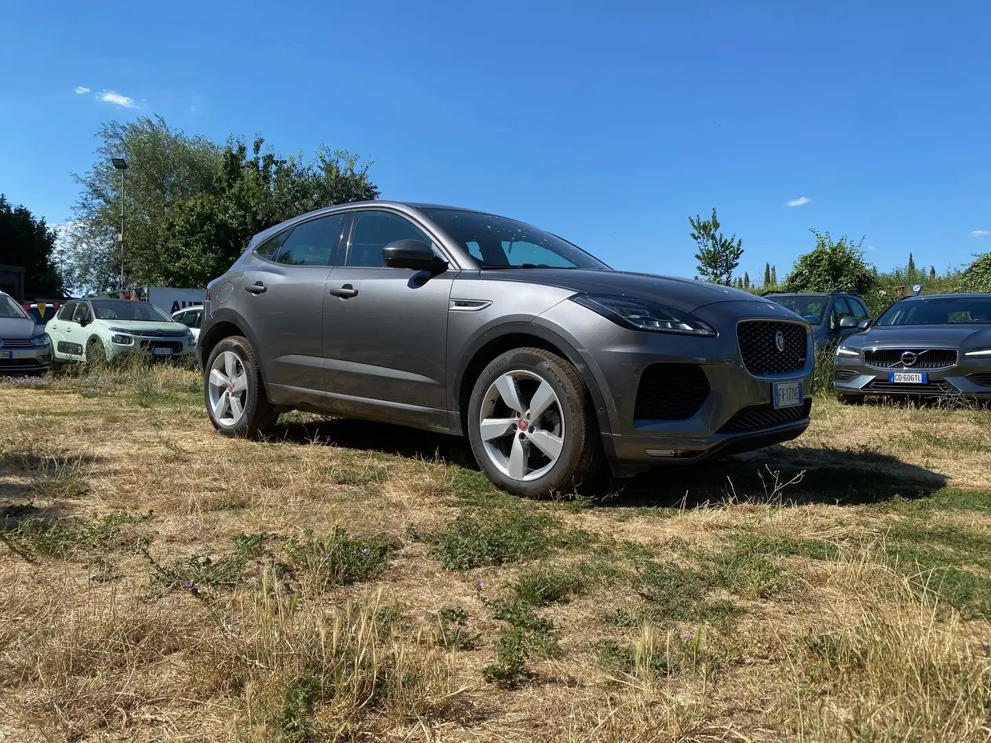 Jaguar E-Pace 2.0d i4 R-Dynamic awd 150cv * Motore rotto * Grigio - 2