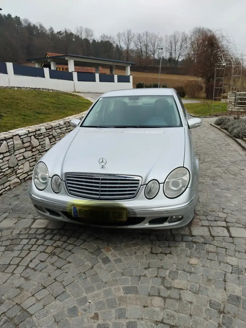 Mercedes-Benz E 280 Elegance CDI Aut. Silber - 1