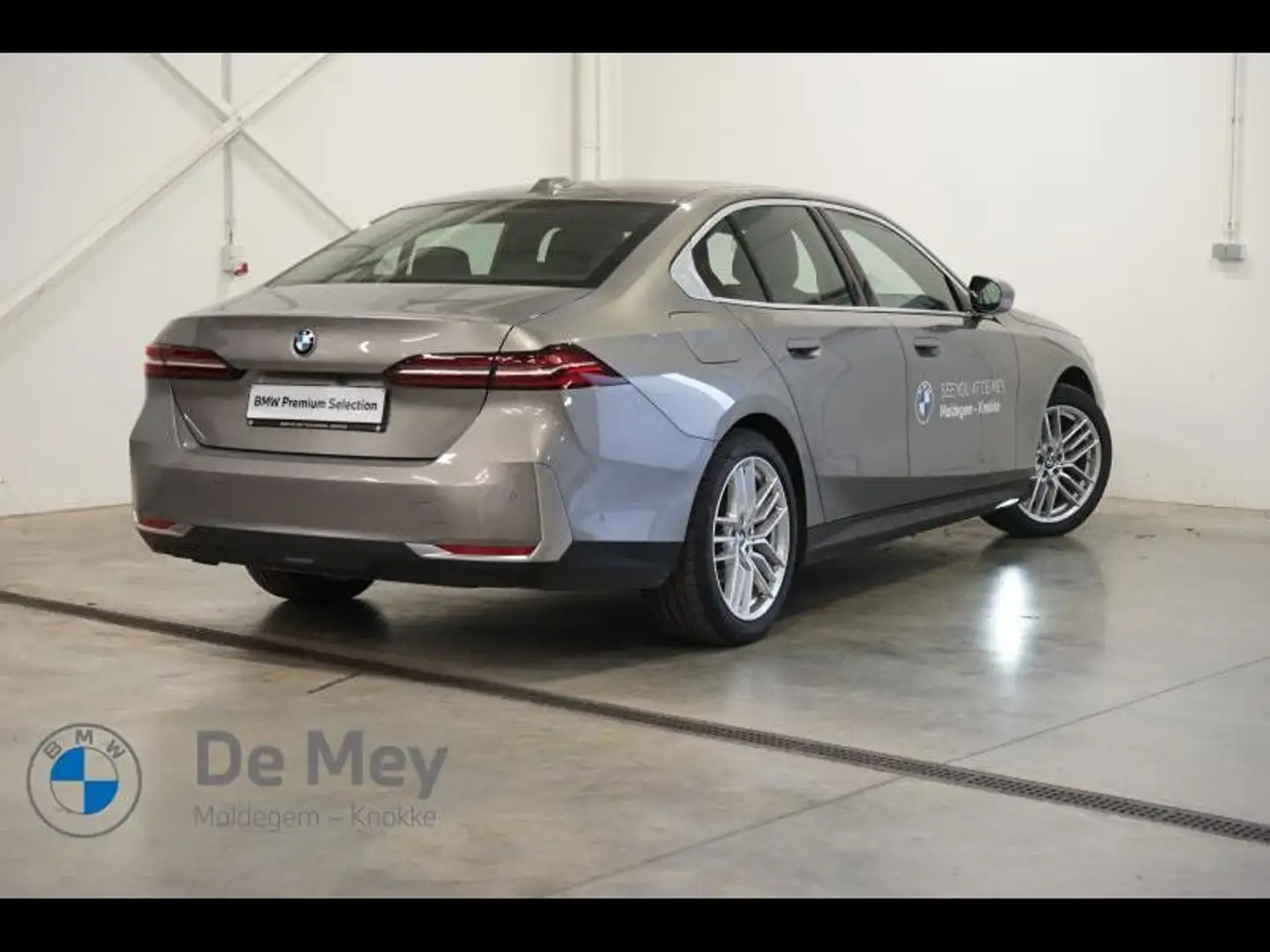 BMW 520 I Beige - 2