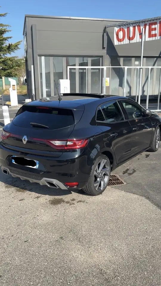 Renault Megane Berline — photo 2