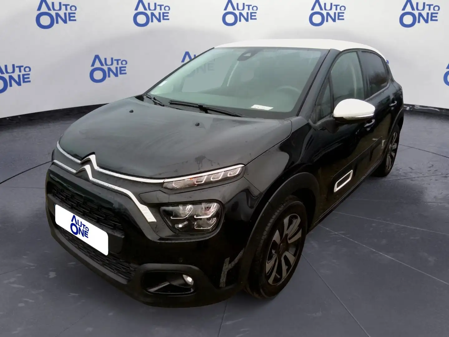 Citroen C3 C3 PureTech 83 S&S Shine - 2k* Zwart - 1