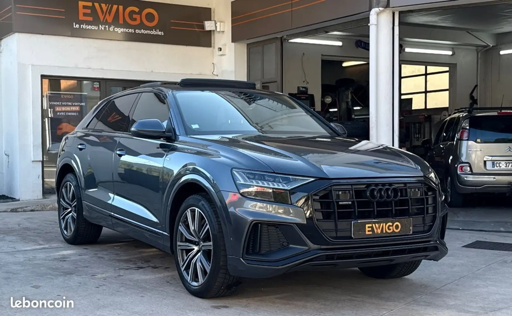 Audi Q8 50 tdi 286 s line quattro tiptronic %2B t.o attelage acc sieges electriques Gris - 1