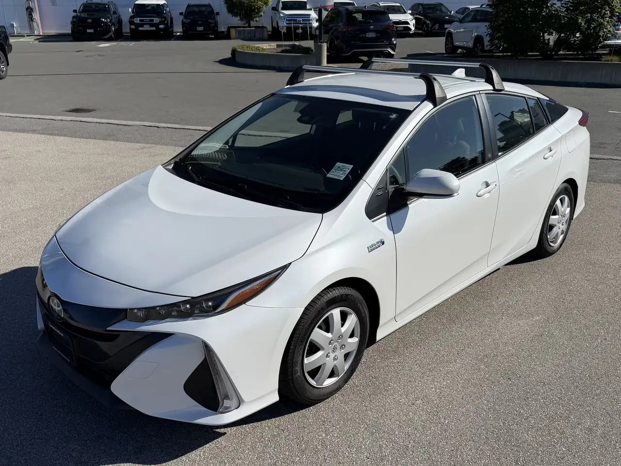 Toyota Prius Prime снимка Toyota Prius Prime