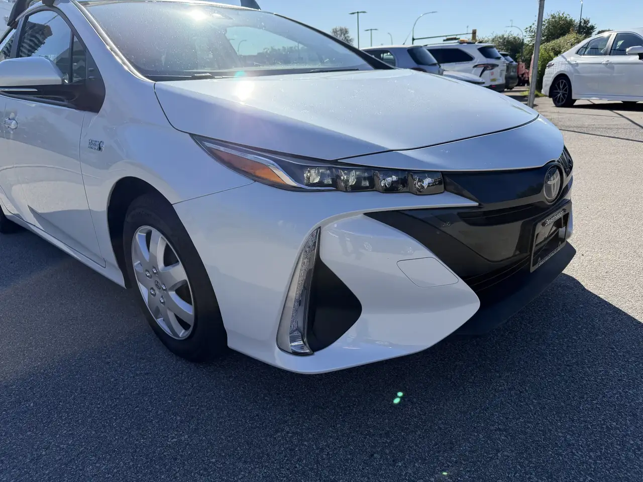 Toyota Prius Prime снимка Toyota Prius Prime
