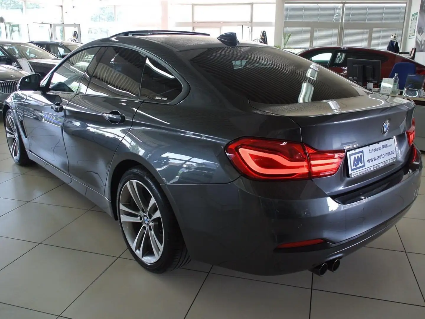 BMW 420 420d Gran Coupe Aut. M Sport Grau - 2