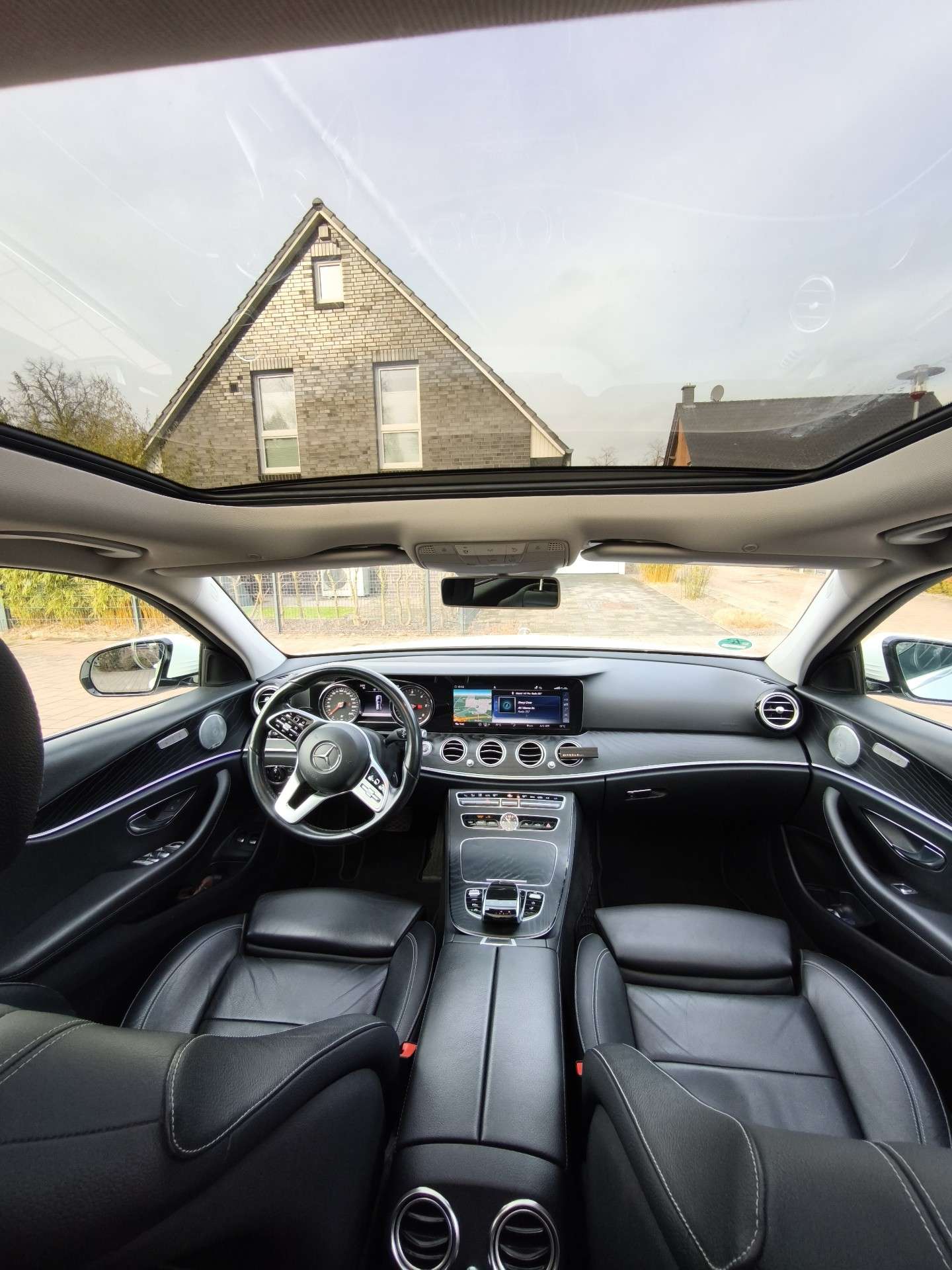 Second hand Mercedes Benz E-Class 