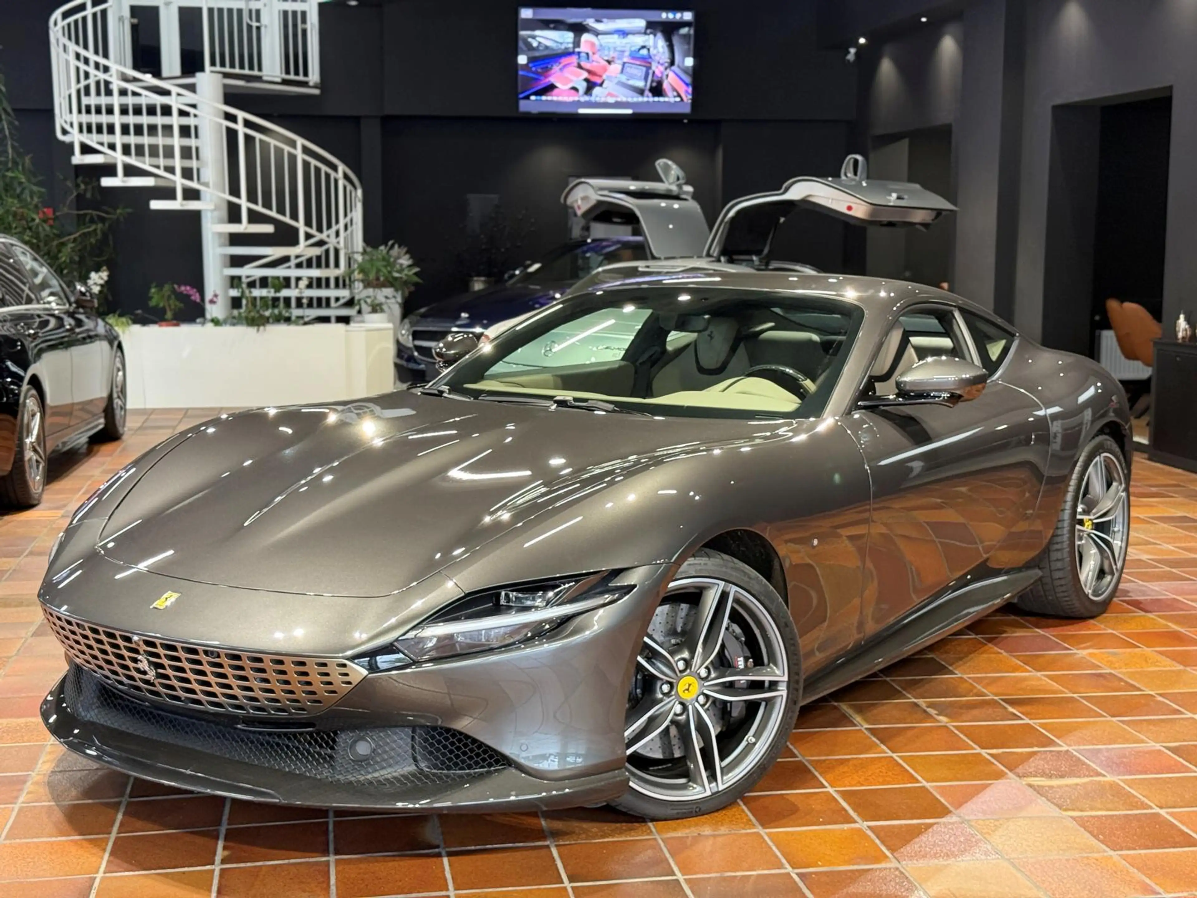 Ferrari Roma FullCarbon ADAS Passenger JBL Approved03/28