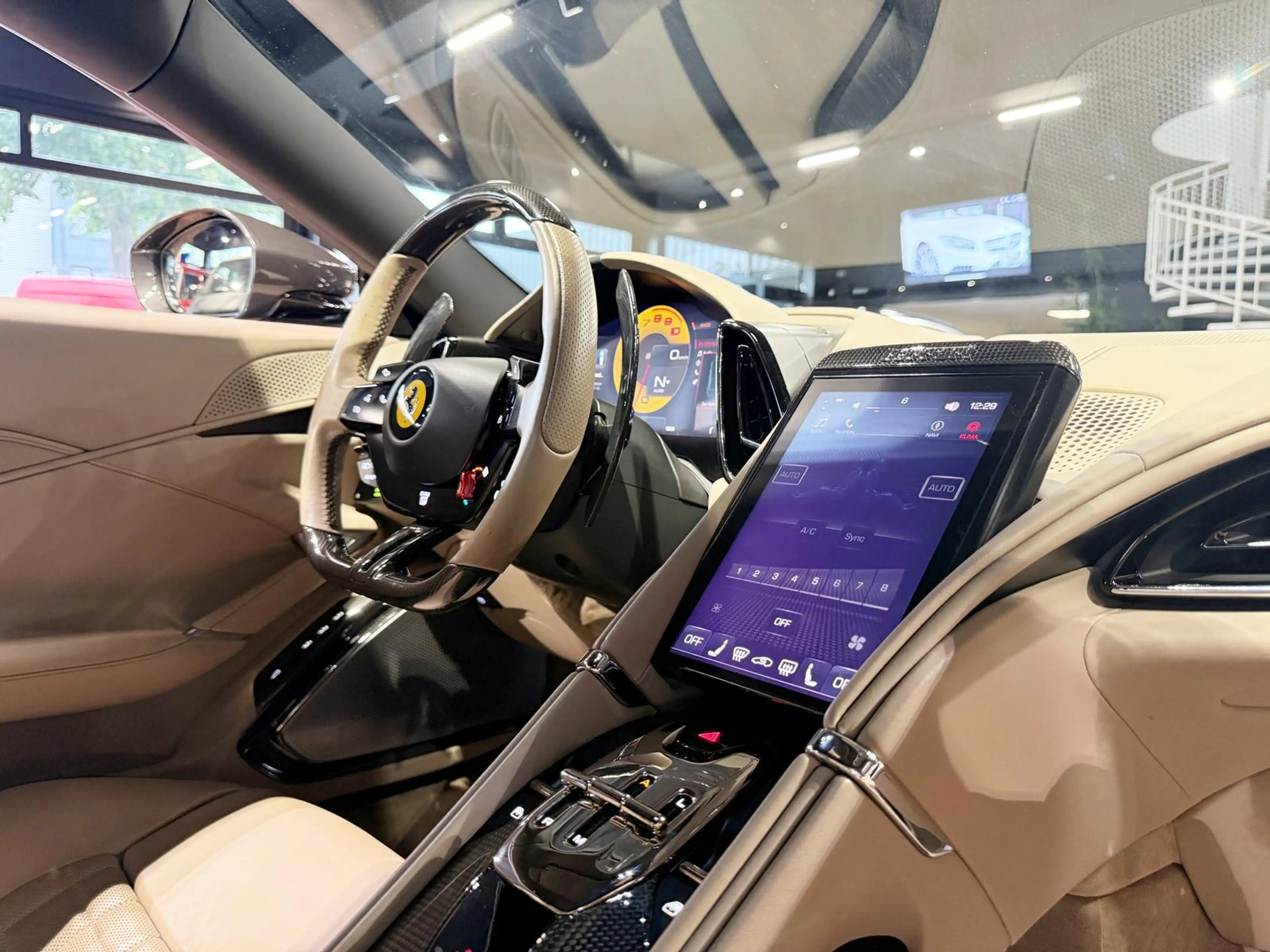 Ferrari Roma FullCarbon ADAS Passenger JBL Approved03/28 — photo 14