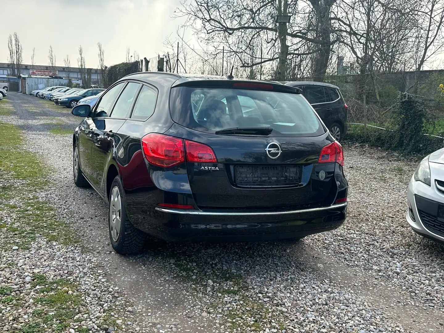 Opel Astra Selection Zwart - 2