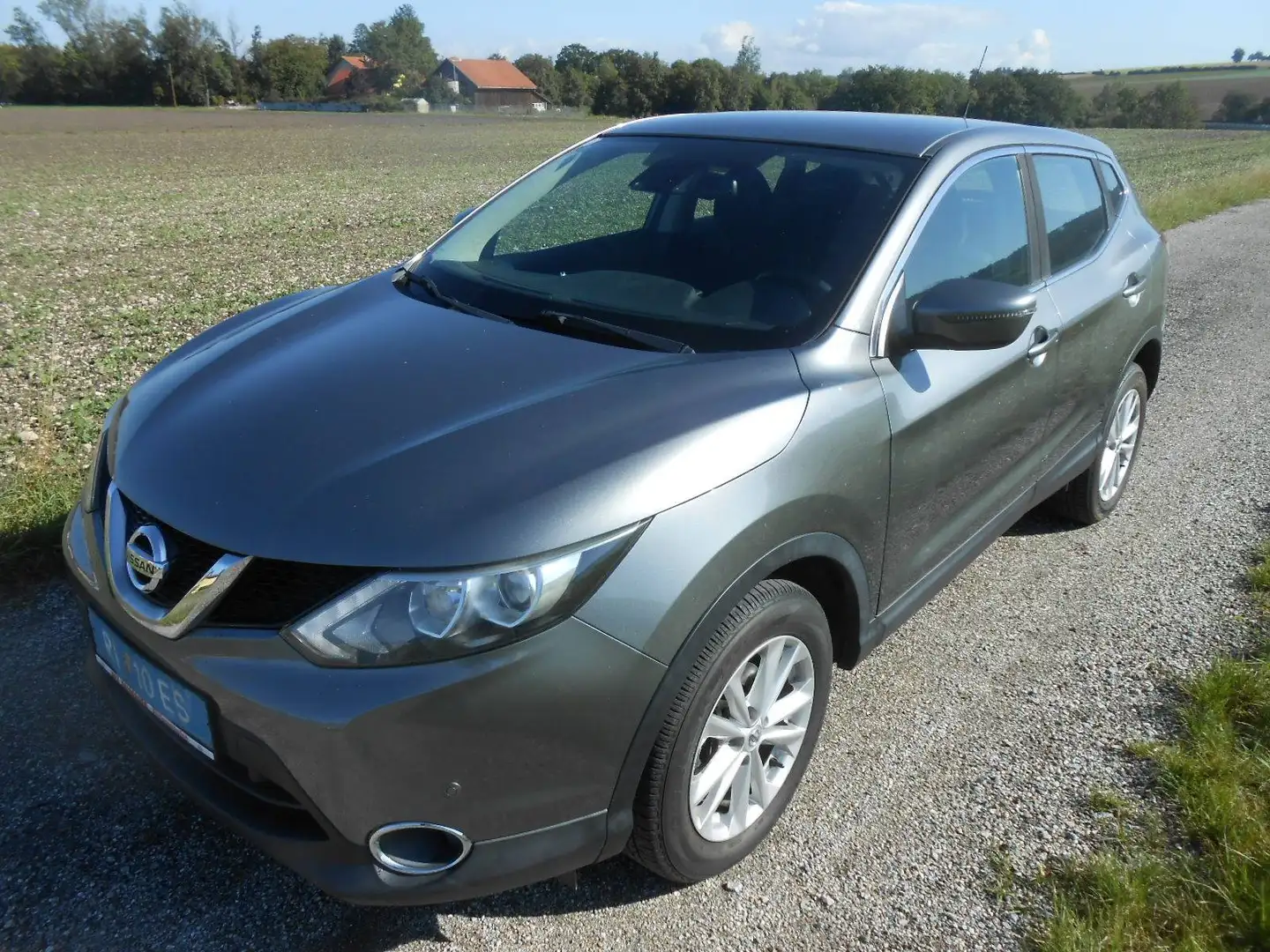 Nissan Qashqai Qashqai 1,2 DIG-T Acenta NAVI Grau - 1
