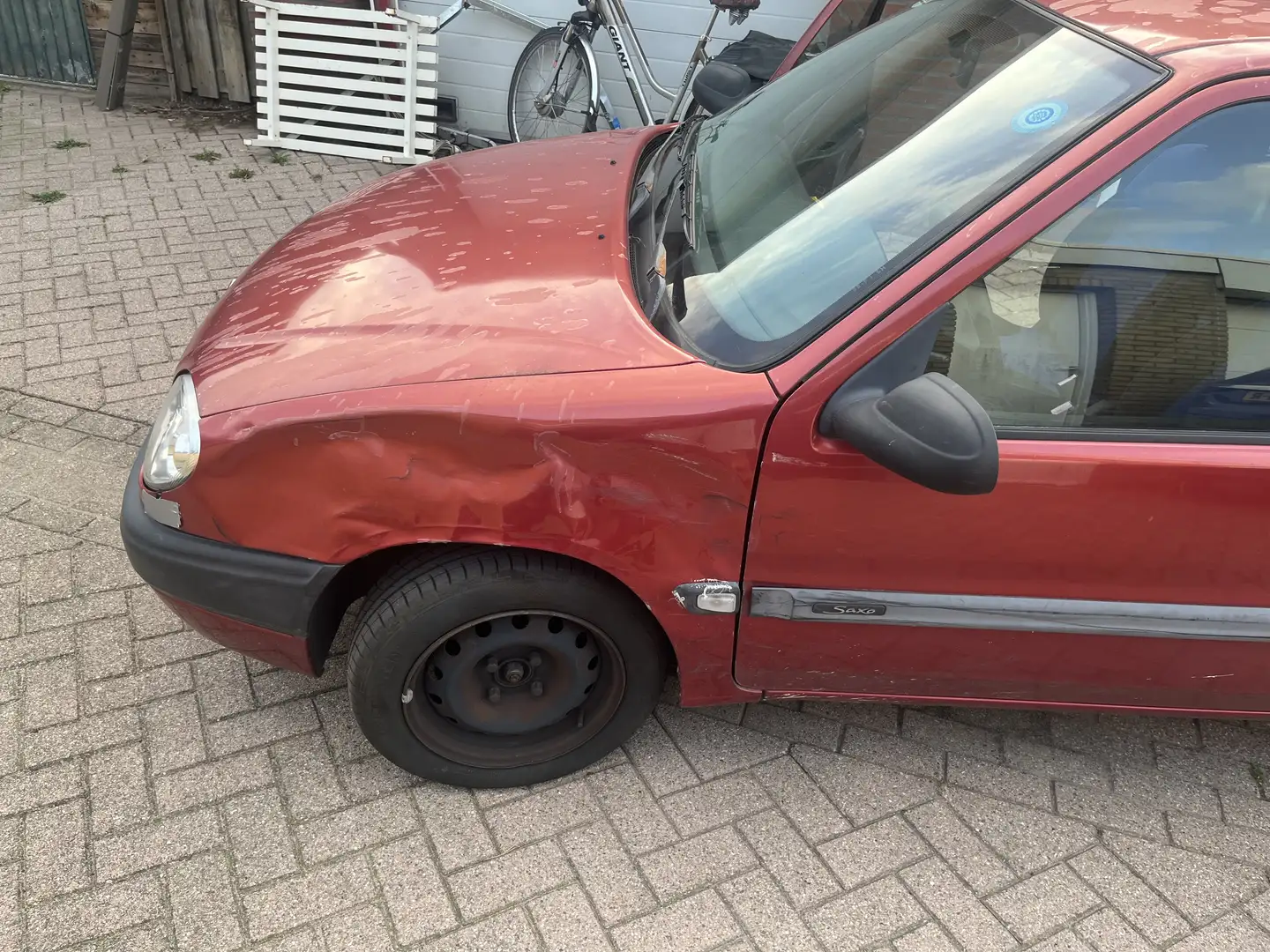 Citroen SAXO 1.0i Ben Rot - 2