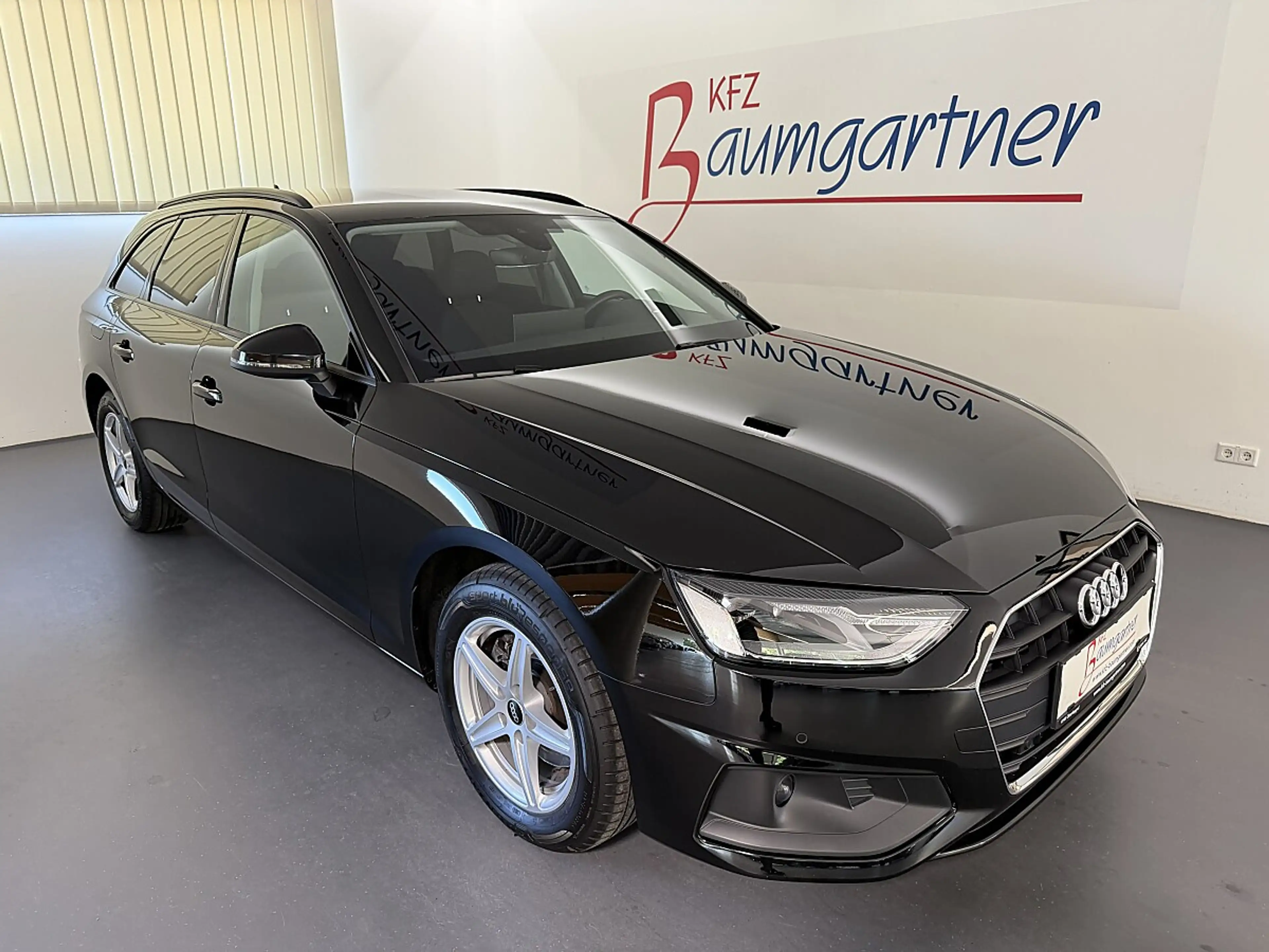 Audi A4 Avant 35TDI S-tronic *LED*NAVI*Sitzheizung*Getö...