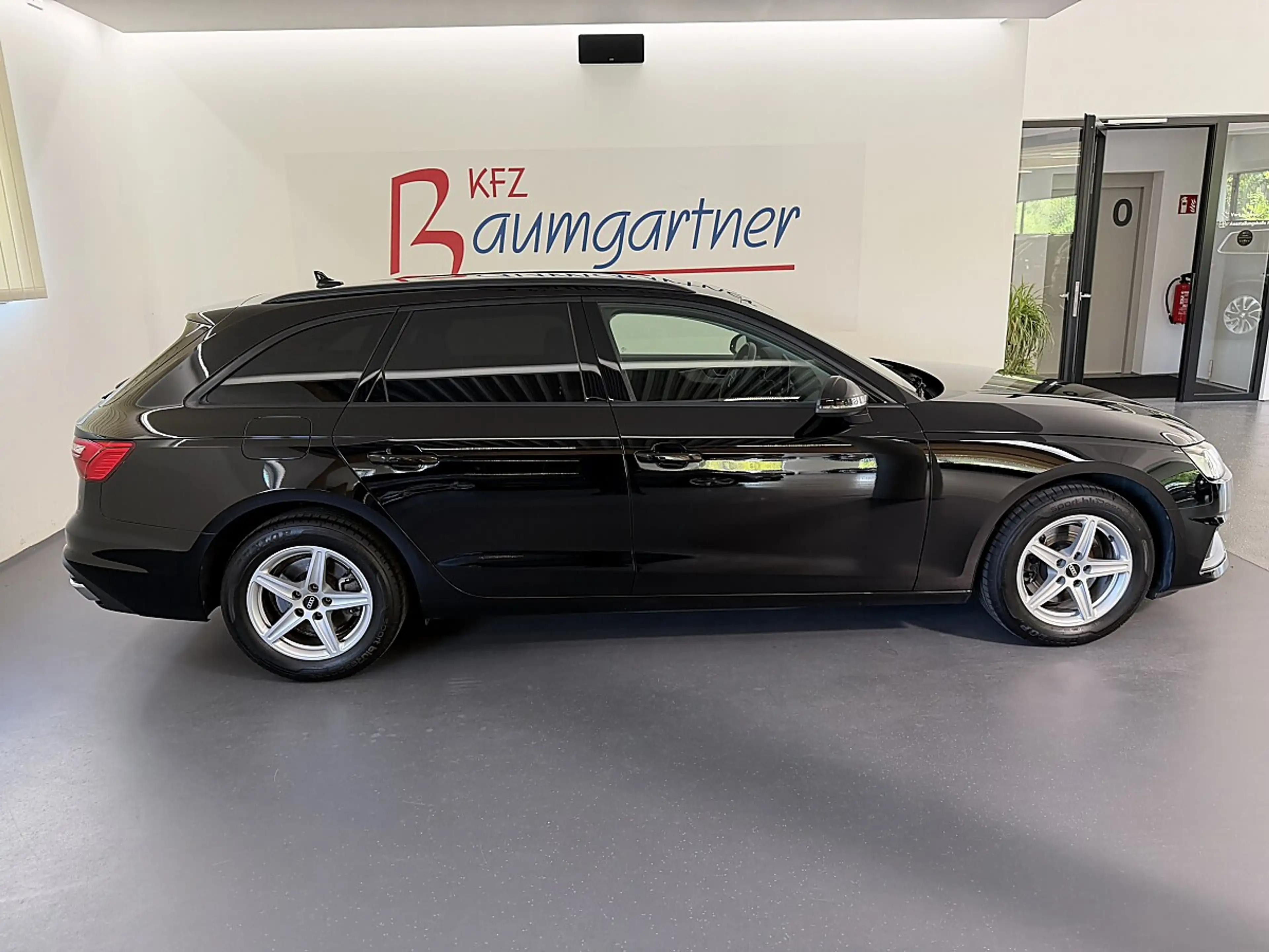Audi A4 Avant 35TDI S-tronic *LED*NAVI*Sitzheizung*Getö... — photo 3