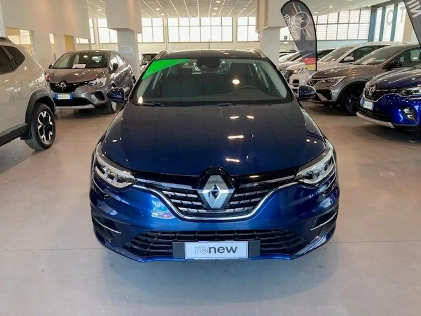 Renault Megane Megane Sporter 1.6 E-Tech phev Business 160cv auto Bleu - 2