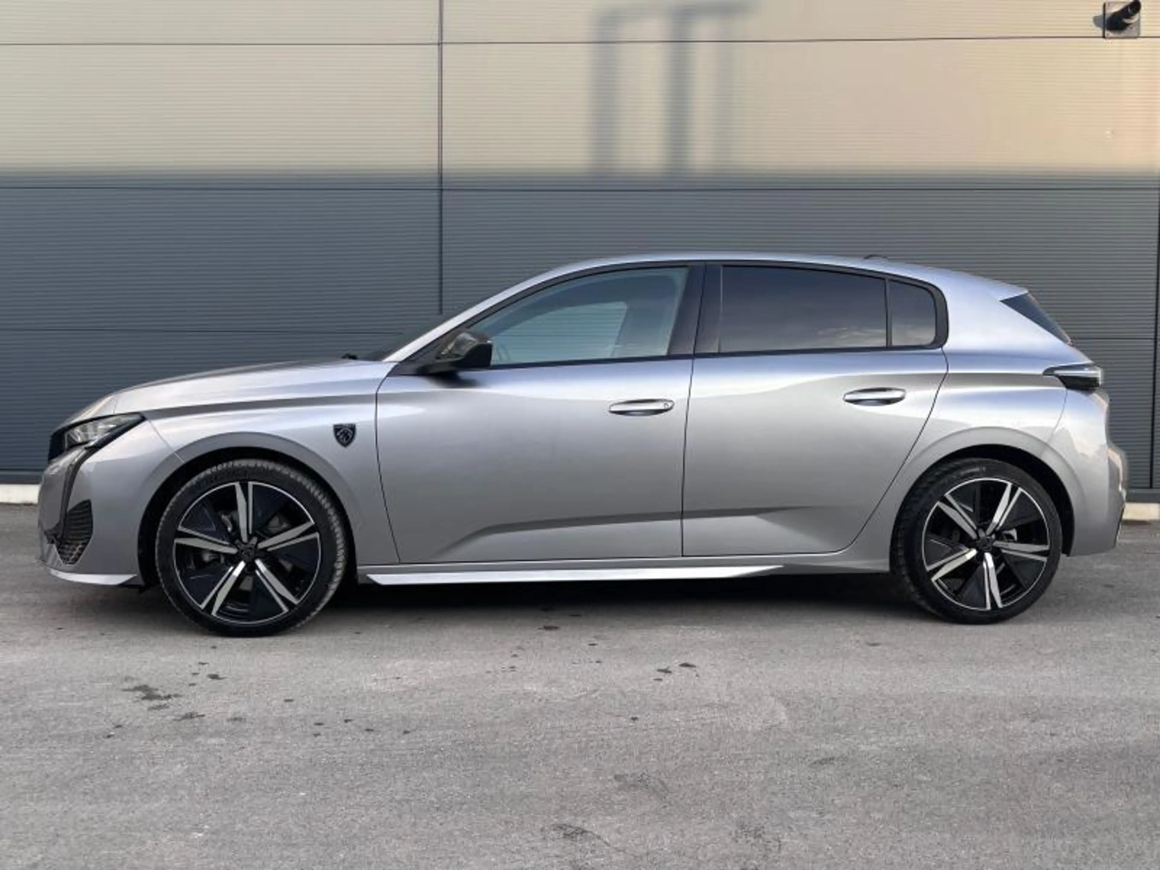 Peugeot 308 MHEV / GT / EDSC 6 — photo 5