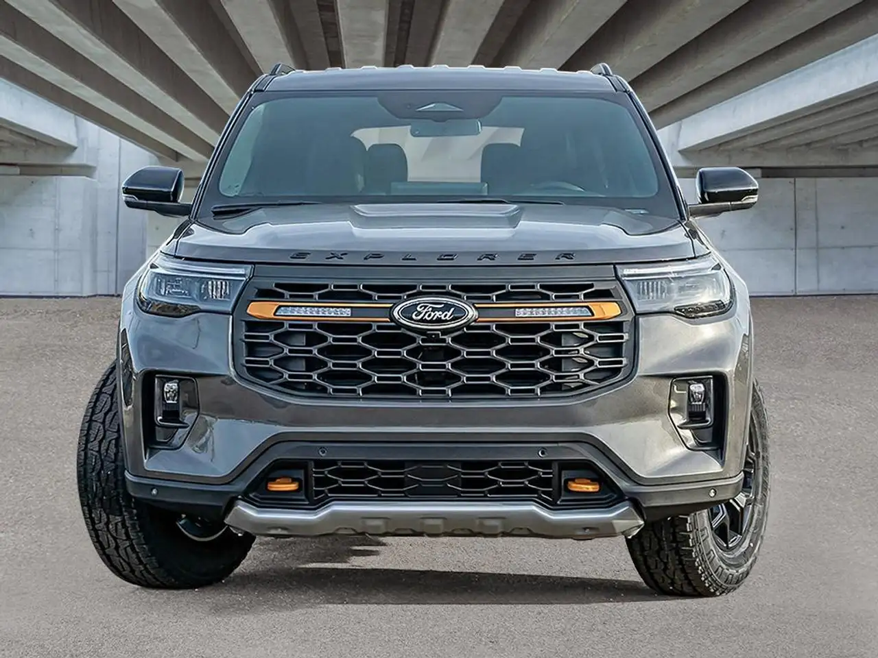 Ford Explorer снимка Ford Explorer