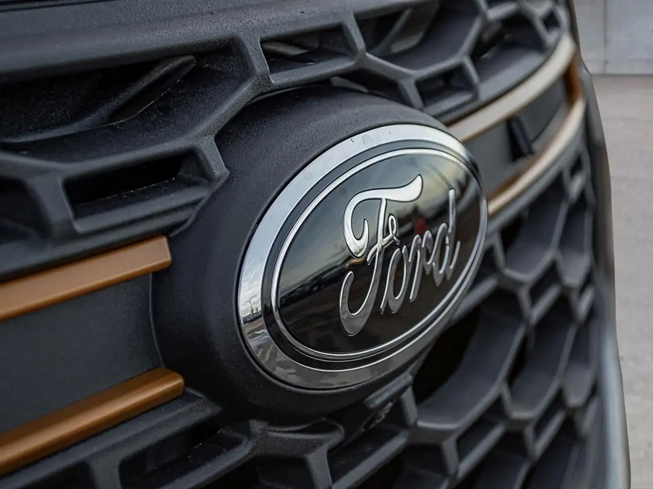 Ford Explorer снимка Ford Explorer